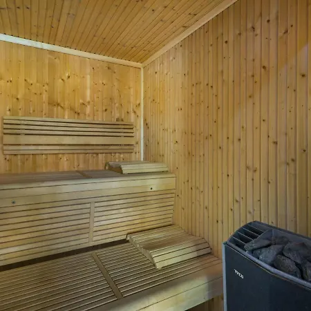 Cosy Pour 10 Adultes & 2 Enfants A Avec Espace Bien-etre Куршевель
